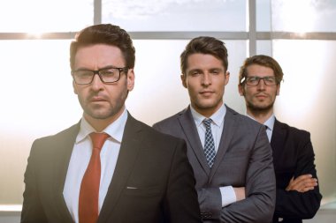 yakın up.a grup emin iş adamları