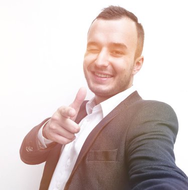 mutlu başarılı bir işadamı kopya alanı işaret