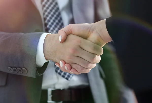Företagsledare att gratulera avtalet för gemensamma business — Stockfoto