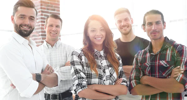 Equipo exitoso de jóvenes — Foto de Stock