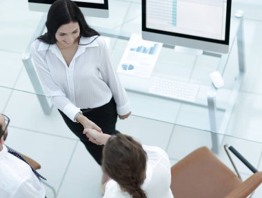 el sıkışma yönetici ve personel işyeri yakın: