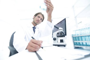 bir deneme bir laboratuvar analiz bilim adamı