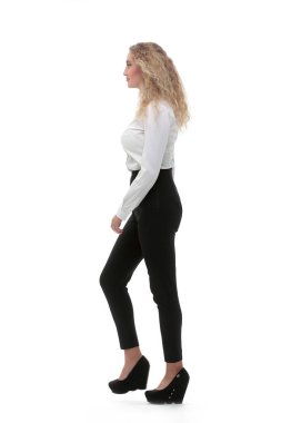 Genç işçi kesiminden ileri.