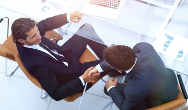 top.handshake meslektaşlarıyla görüntülemek