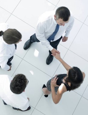 ofiste tokalaşırken top.welcome meslektaşları görüntülemek