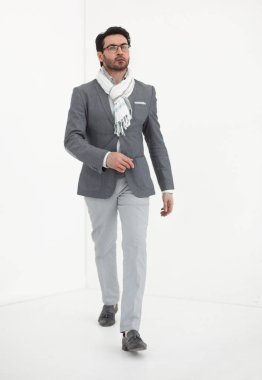 yan view.modern iş adamı ileri gider