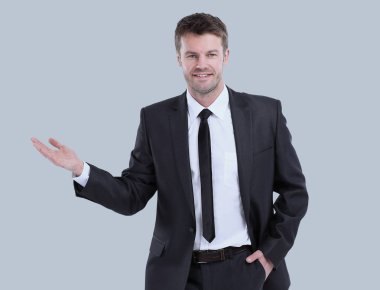 Yakışıklı genç iş adamı kopya alanı gösterilen