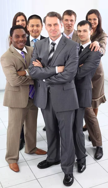 Jefe y equipo empresarial seguro — Foto de Stock