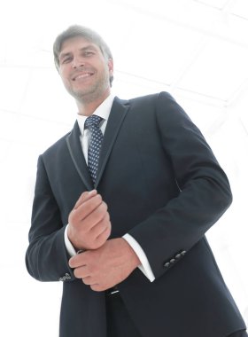 dört gözle başarılı iş adamı