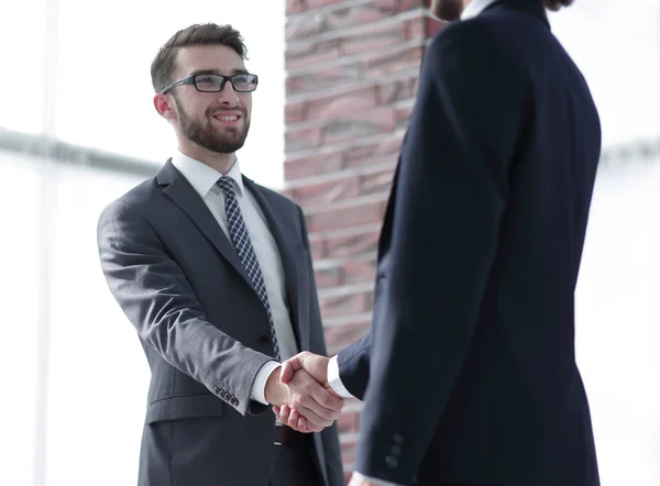 Closeup.handshake parceiros financeiros — Fotografia de Stock