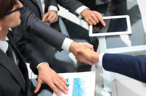 Handshake de negócios e conceito de pessoas de negócios . — Fotografia de Stock