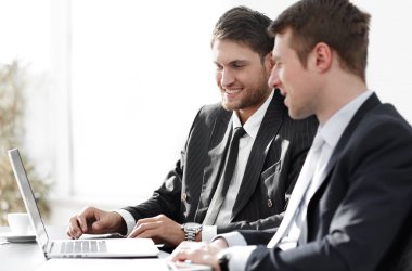 Kapat-up.businessman meslektaşım için konuşuyor.