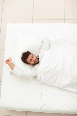 arka plan görüntüsü güzel adam uyanma.
