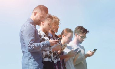 Gençler social.networks iletişim.