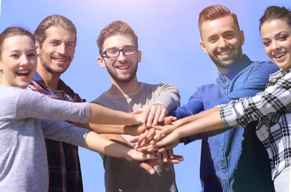 Team of young people shows their unity. — Stock Photo, Image