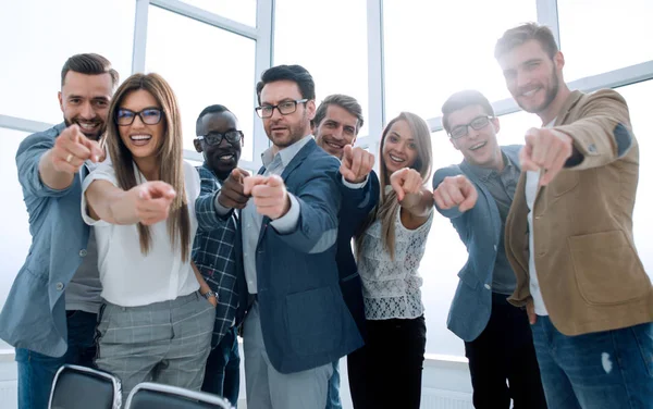 De moderne zakenwereld team wijzend op u — Stockfoto