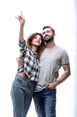 yukarıya bakıp yukarı işaret oung Çift
