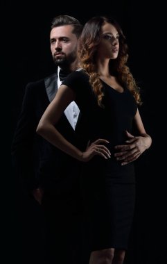 Bir iş adamı yanındaki siyah elbiseli sıcak kız