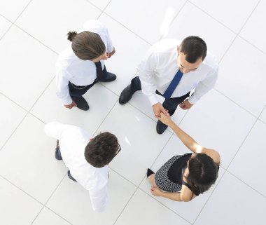 En baştan görüntüleyin. iş takım iş sorunları tartışıyor