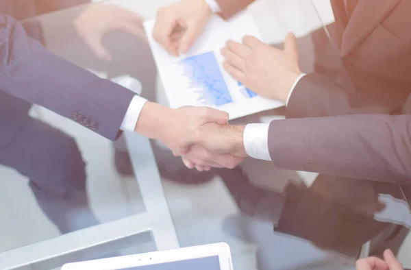 Business men making handshake. Business concept. — Stock Photo, Image