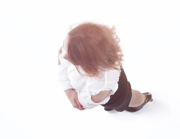 Vue du dessus de la jeune fille aux cheveux longs ondulés — Photo