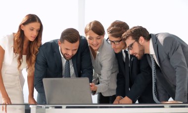 iş takım online bilgi kaydını tutar