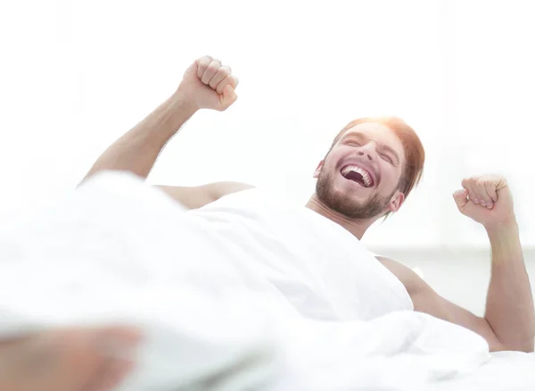 Ευτυχισμένος Άνθρωπος Ξυπνήσει Morning Photo Αντίγραφο Χώρου — Φωτογραφία Αρχείου