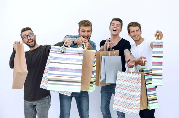 Gut gelaunte Männer aus den Geschäften mit bunten Taschen, standen voll. — Stockfoto