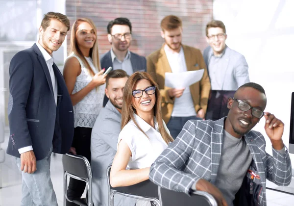 Professionelles Businessteam am Arbeitsplatz — Stockfoto