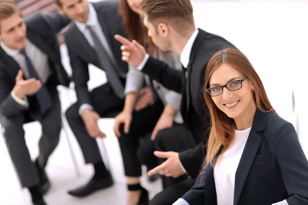 Zakenmensen conferentie en vergadering in modern kantoor — Stockfoto