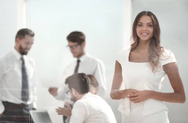 ofiste duran genç yaş