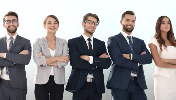 Бизнес-команда, стоящая в очереди в офисе — стоковое фото
