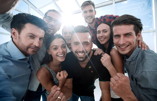 Close up.portrait de un equipo de negocios exitoso —  Fotos de Stock