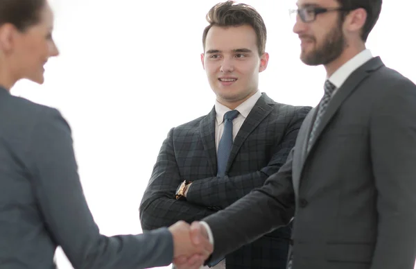 Conceito de negócio .handshake parceiros financeiros . — Fotografia de Stock