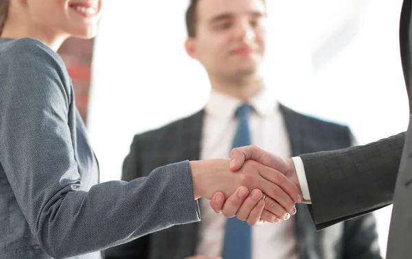 Close-up de um negócio handshake parceiros . — Fotografia de Stock