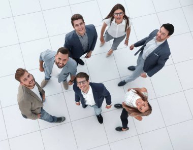 üstten görünüm. modern iş adamları bir grup