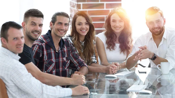 Retrato de un equipo creativo exitoso — Foto de Stock