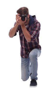 tam uzunlukta. Genç adam fotoğrafçı ile fotoğraf makinesi