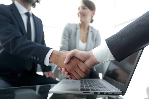 Closeup.handshake parceiros financeiros i — Fotografia de Stock