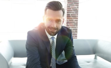 metin tipik dizüstü klavye üzerinde şirket çalışanı