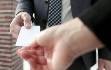 Kartvizit alışverişi iki uymak yakın çekim