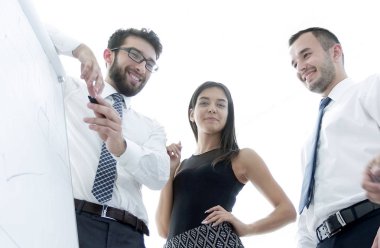 iş takım boş bir flipchart arıyor.