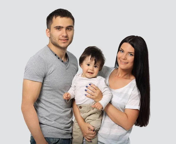 Glücklich lächelnde Familie isoliert auf weißem Hintergrund — Stockfoto