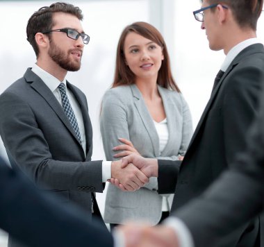 partnership.business el sıkışması kavramı