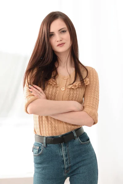 Close up.fashionable young woman in jeans. — Stock Photo, Image