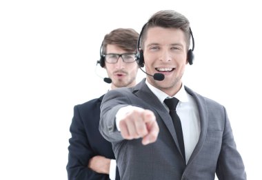 Kulaklık Beyaz arka plan üzerinde iki genç adam