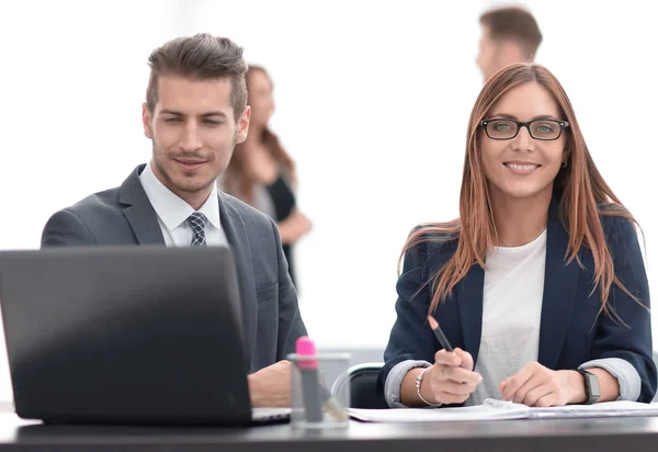 Concetto di lavoro di squadra e cooperazione — Foto Stock