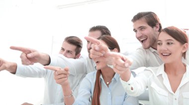 güvenle ileriye dönük genç iş takım