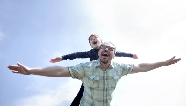 Mutlu oğul ve baba — Stok fotoğraf