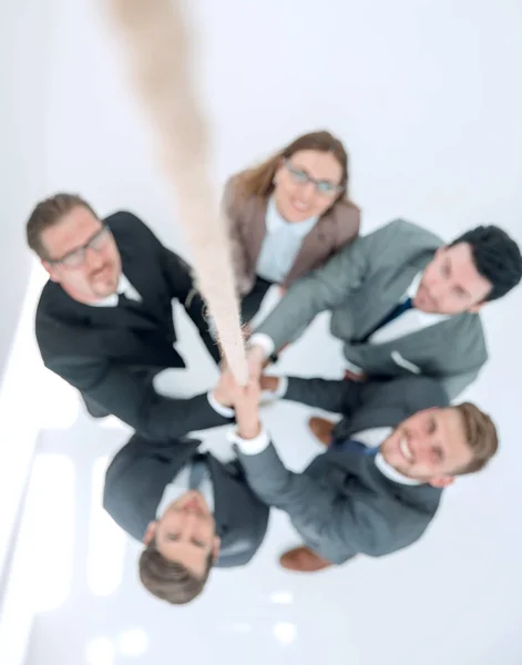 Top view .the business team is holding on to the rope — Stock Photo, Image